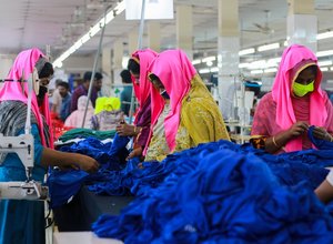 Women garment workers in Bangladesh 2020