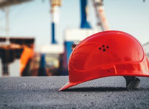 Construction helmet